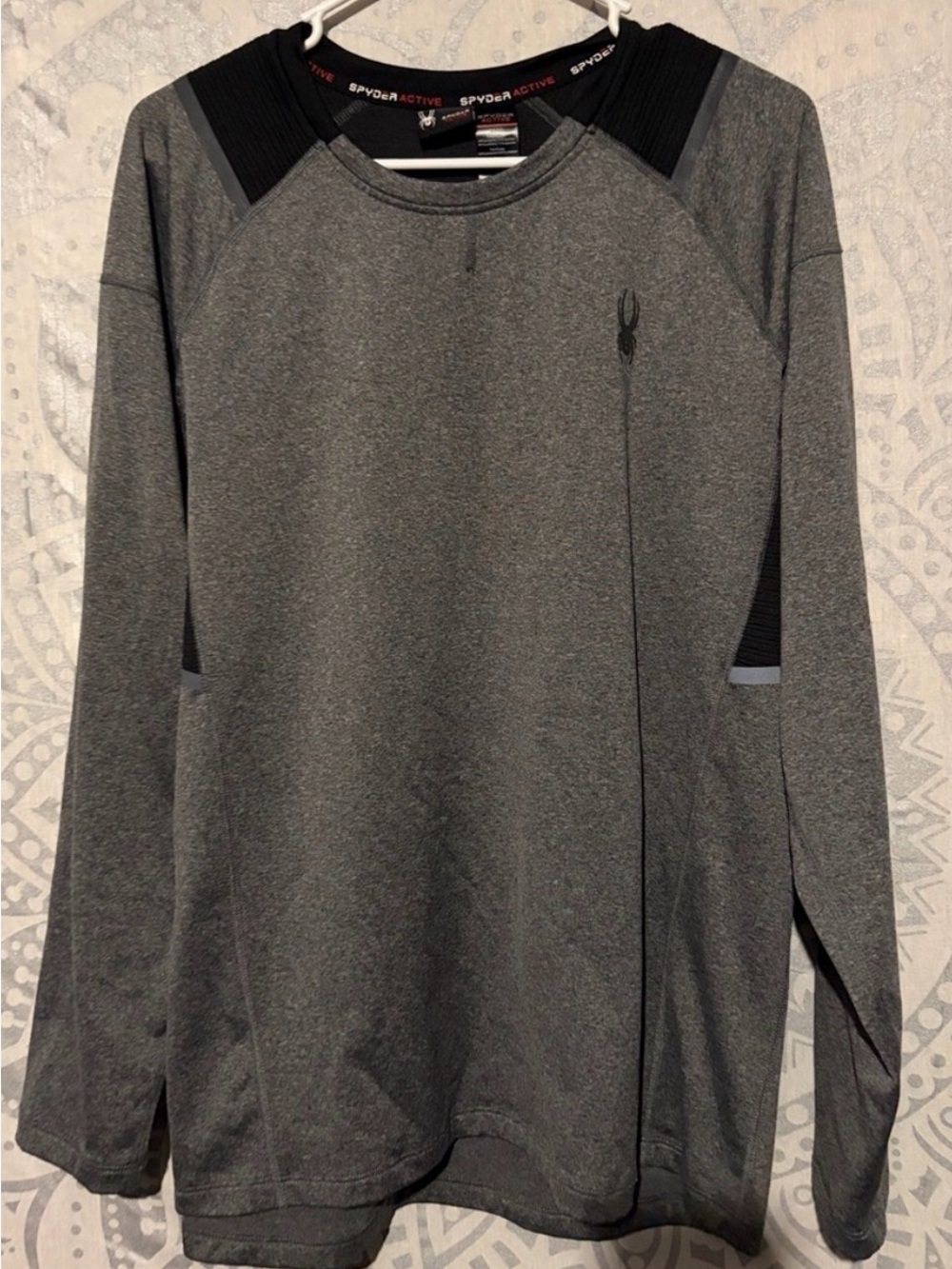 Spyder Active Men’s Heather Grey Long Sleeve Performance Shirt | Size Medium 🕷️